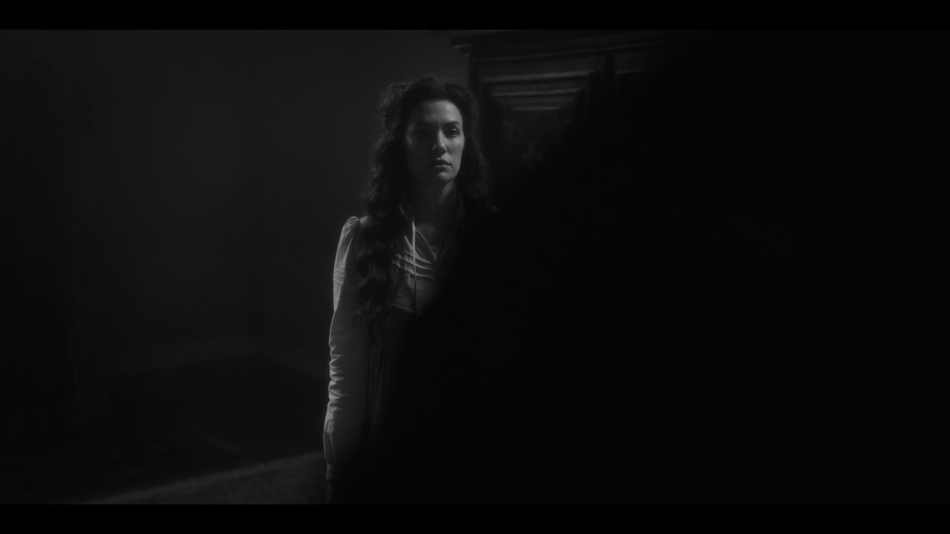 THOBM1x08_0505.jpg THOBM1x08_0505.jpg