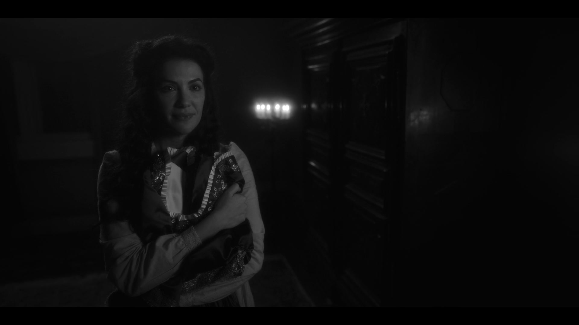 THOBM1x08_0517.jpg THOBM1x08_0517.jpg