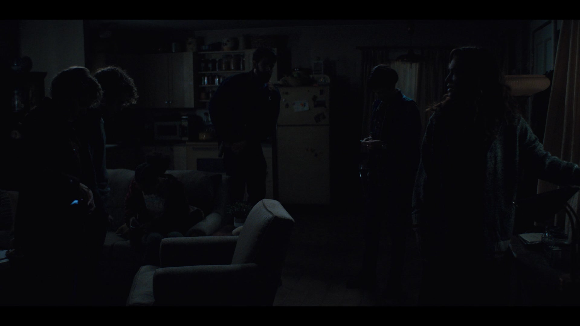 MidnightMass1x07_0016.jpg MidnightMass1x07_0016.jpg