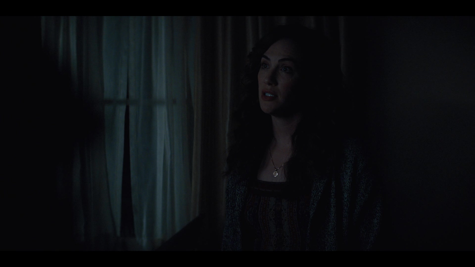 MidnightMass1x07_0026.jpg MidnightMass1x07_0026.jpg