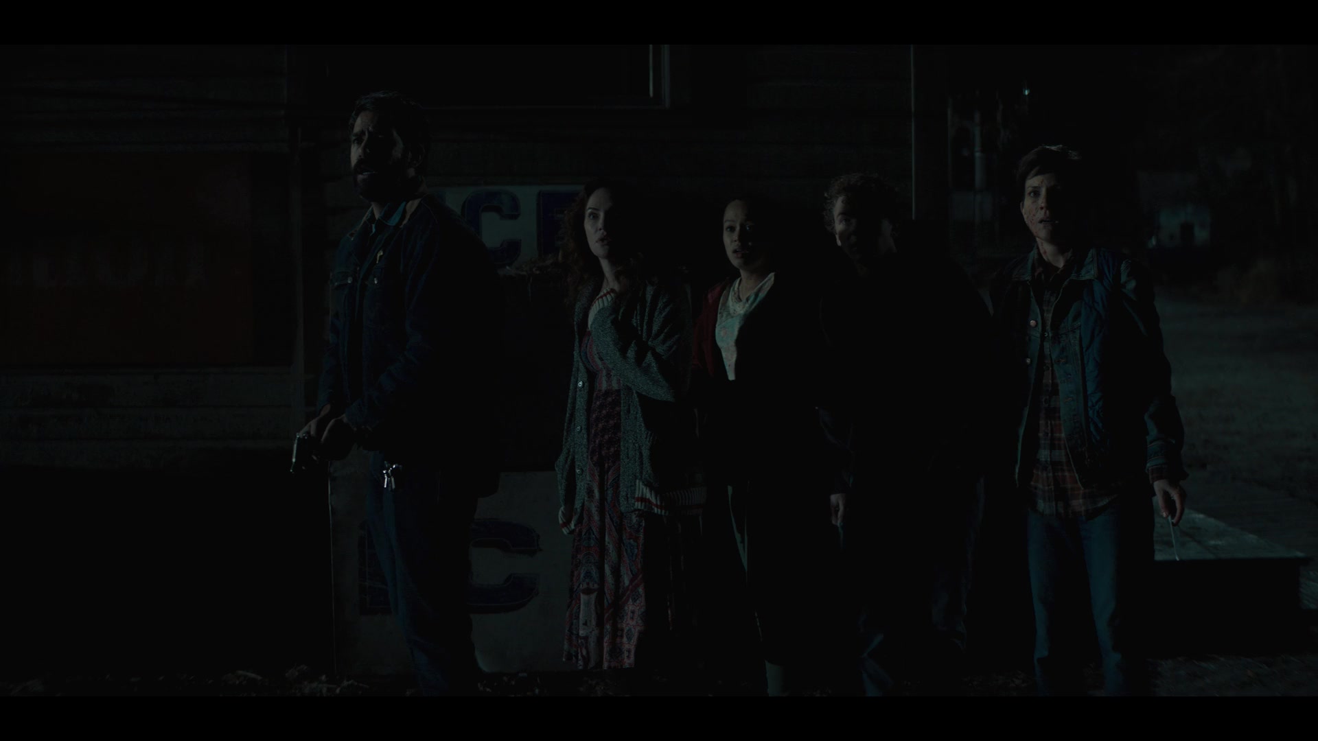 MidnightMass1x07_0085.jpg MidnightMass1x07_0085.jpg