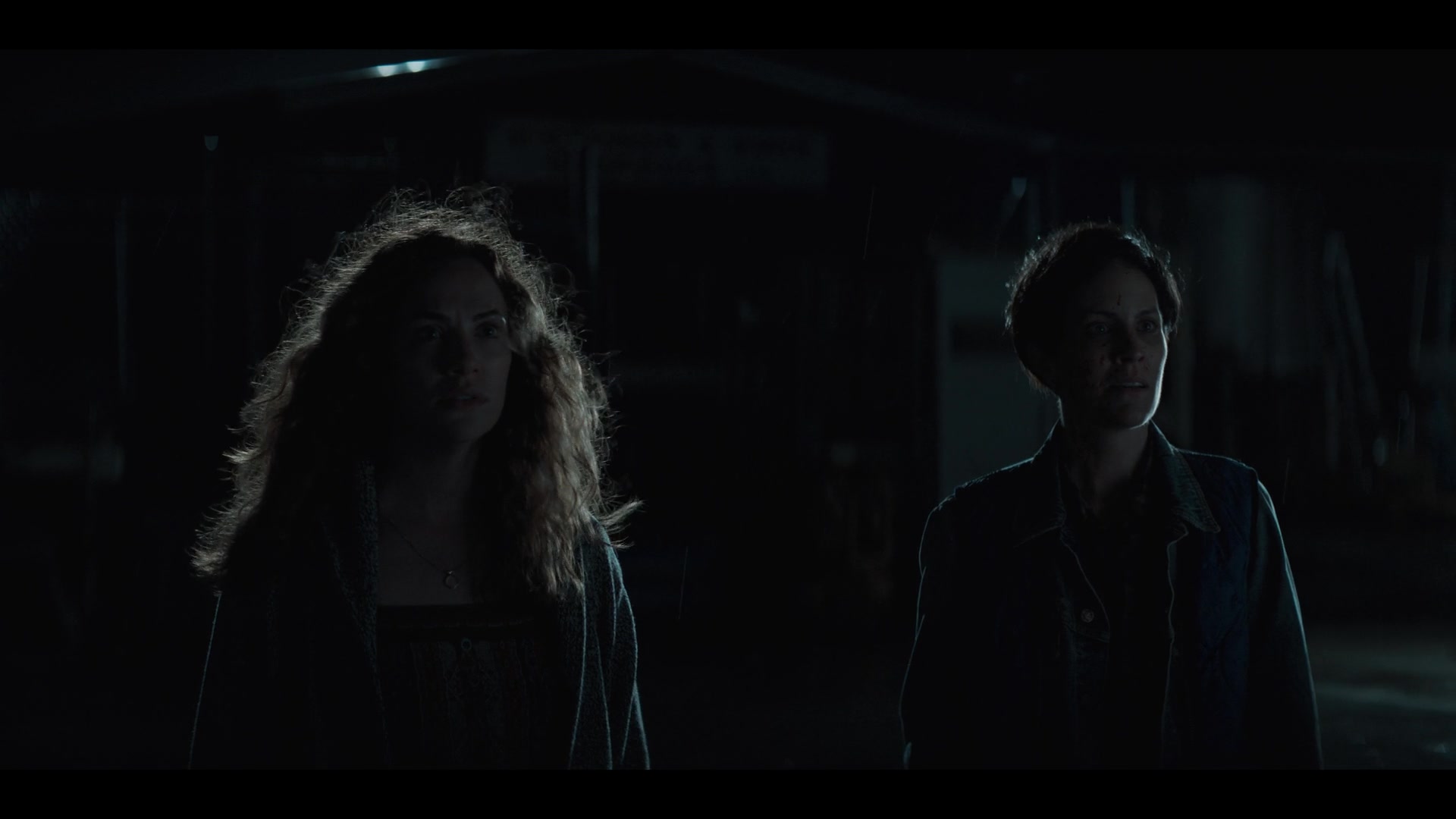 MidnightMass1x07_0114.jpg MidnightMass1x07_0114.jpg