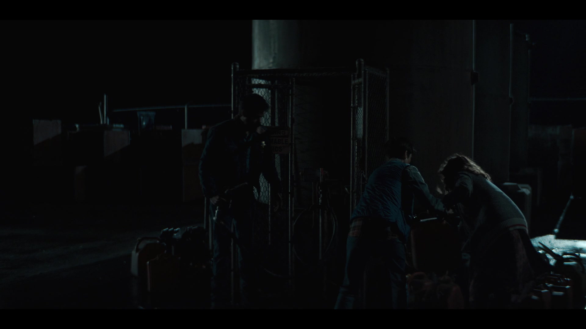 MidnightMass1x07_0125.jpg MidnightMass1x07_0125.jpg