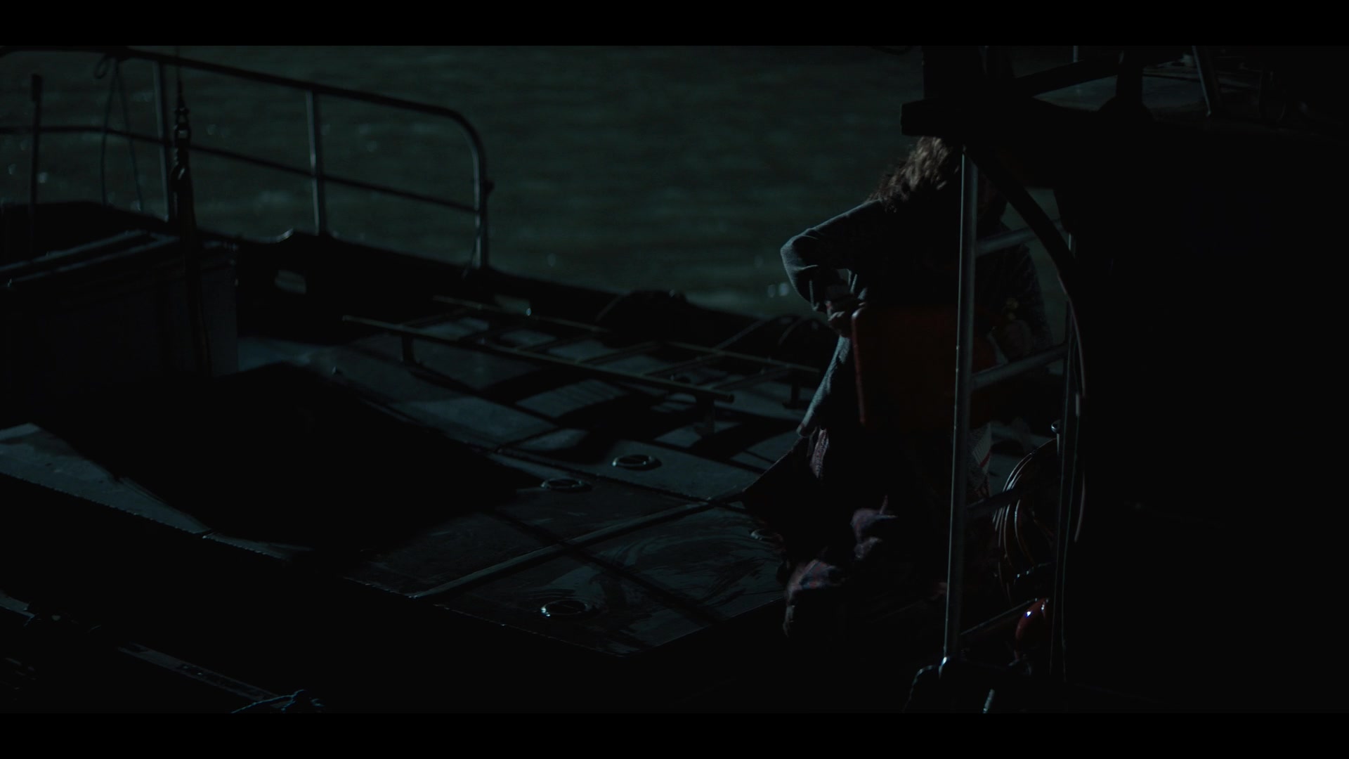 MidnightMass1x07_0129.jpg MidnightMass1x07_0129.jpg