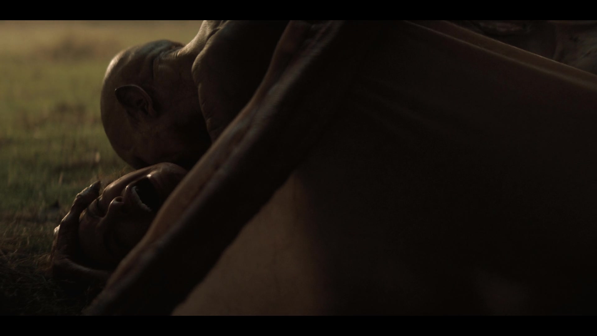 MidnightMass1x07_0147.jpg MidnightMass1x07_0147.jpg