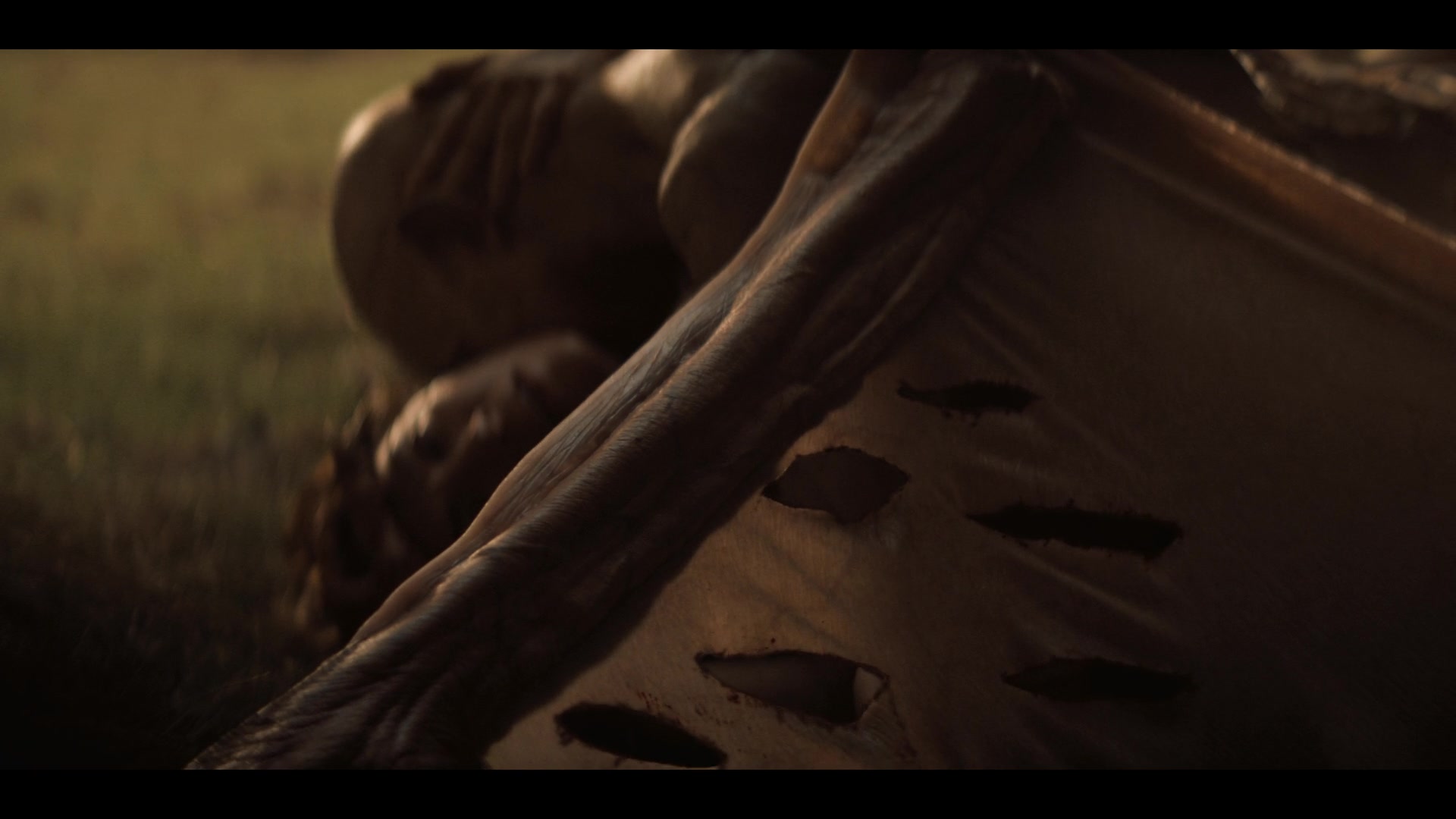 MidnightMass1x07_0164.jpg MidnightMass1x07_0164.jpg