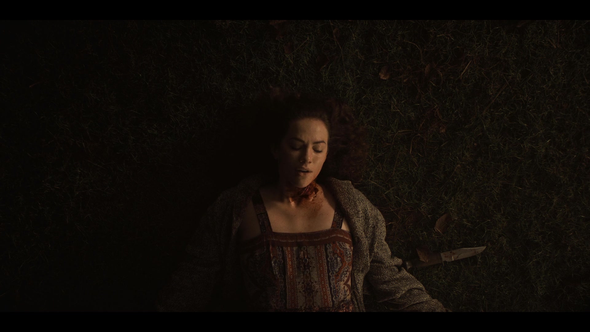 MidnightMass1x07_0181.jpg MidnightMass1x07_0181.jpg