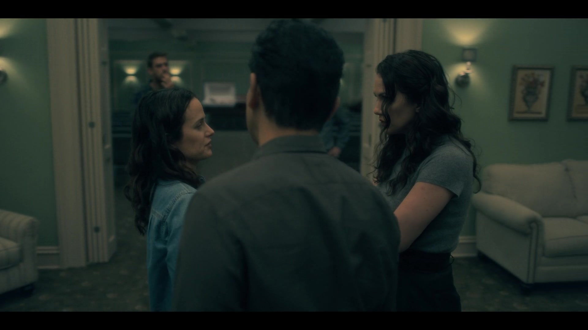 THOHH1x06_0221.jpg THOHH1x06_0221.jpg